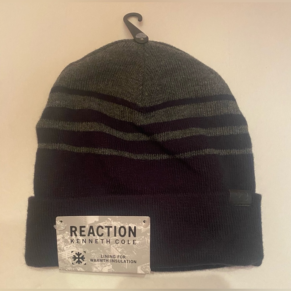 NWT Kenneth Cole Reaction Men's Black and‎ Gray Knit Beanie Hat One Size